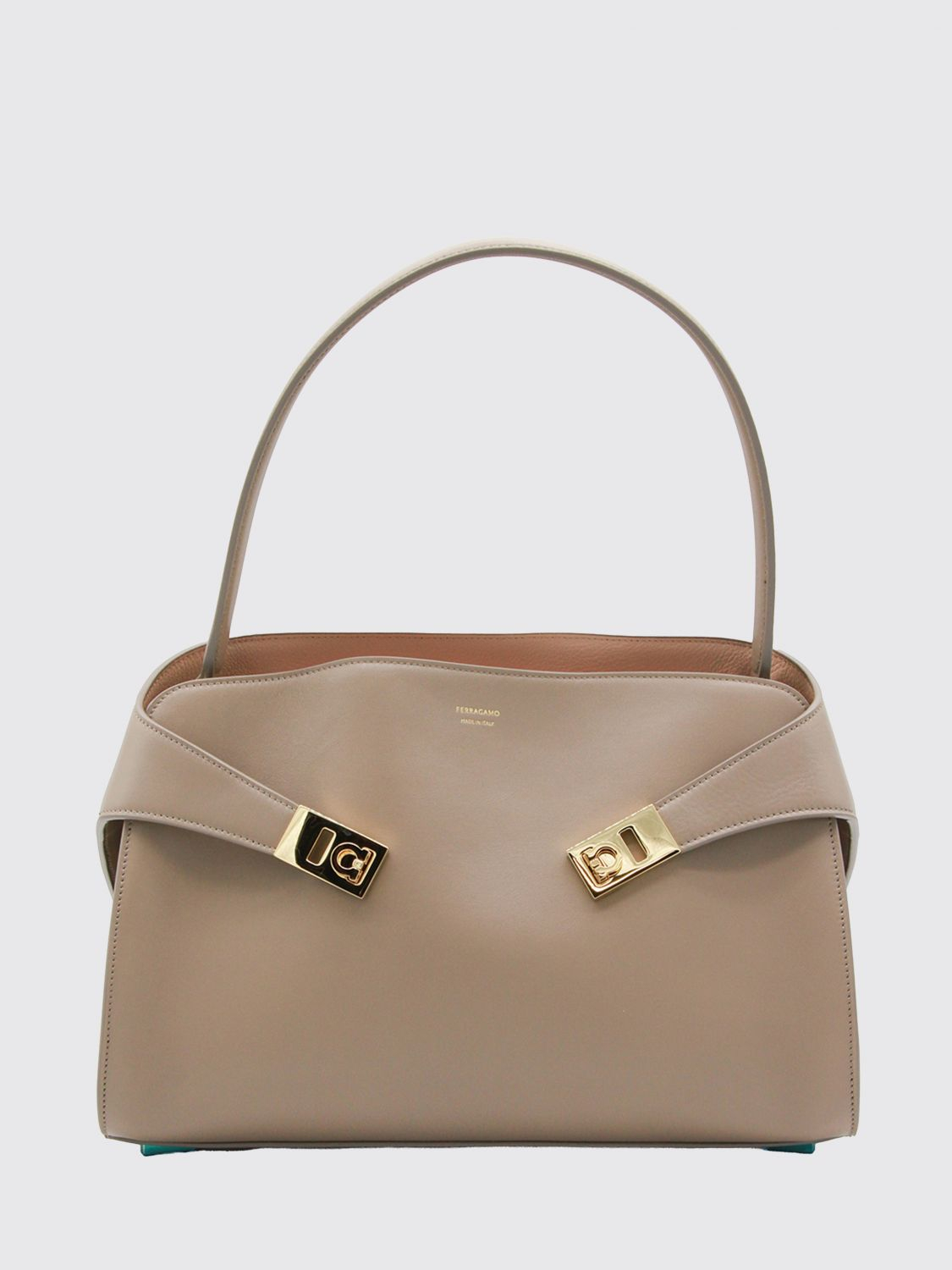 [Ferragamo] Shoulder bag FW26 219816 795203 042