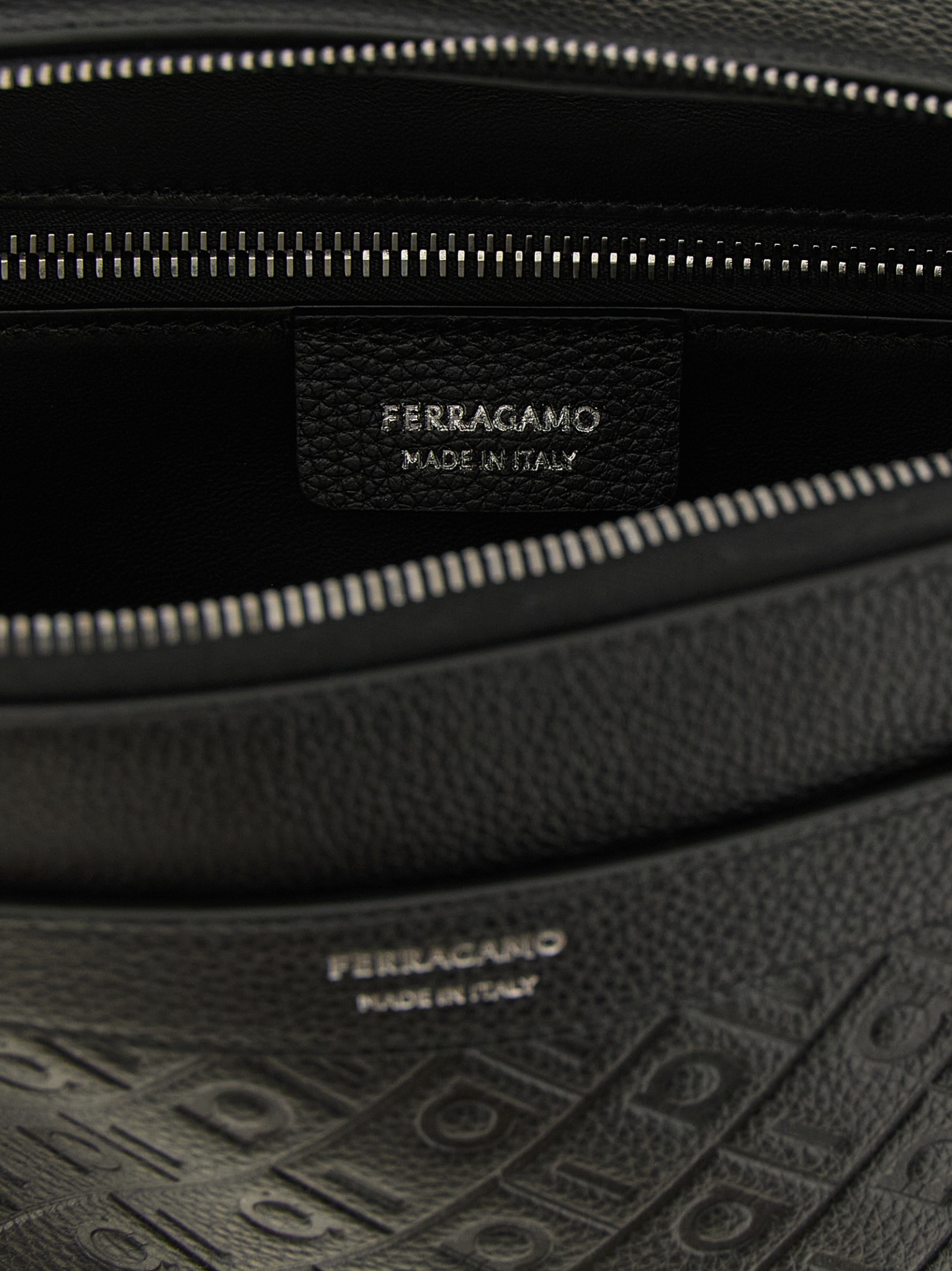 [Ferragamo] Cross body bag FW26 794098NERO