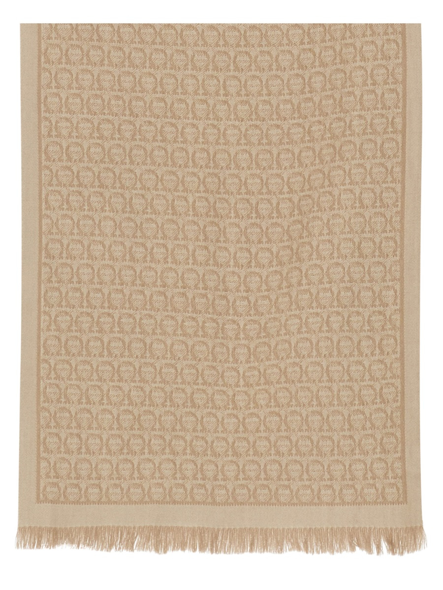 [Ferragamo] Scarf FW26 736640_327955015