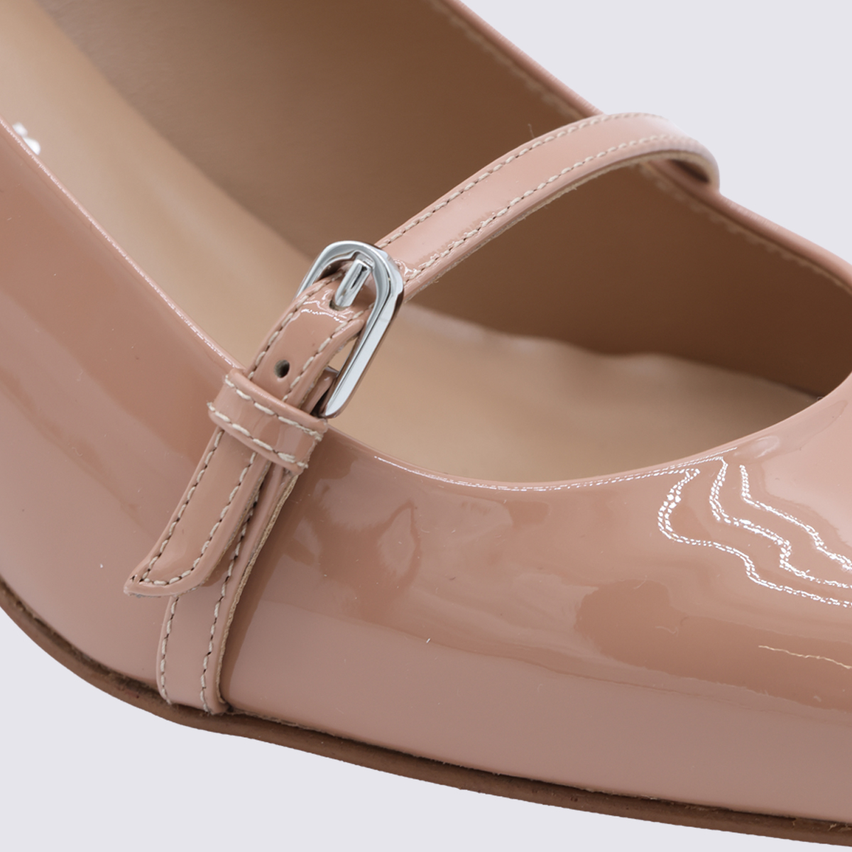[Christian Louboutin] Pumps FW26 3260489N295