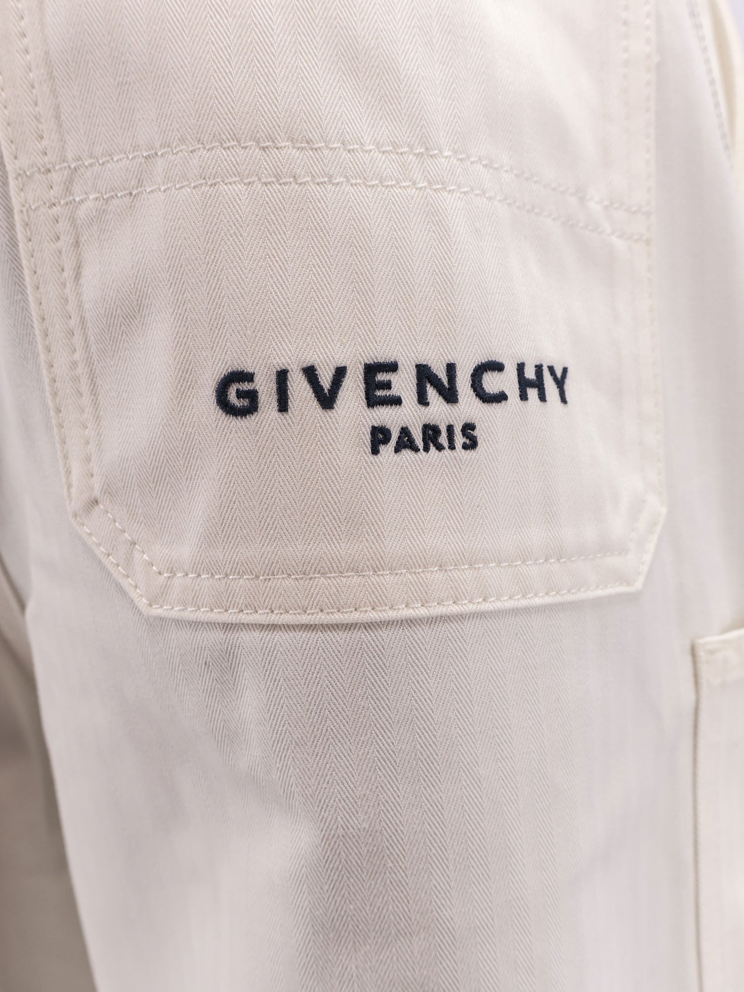 [Givenchy] Shorts SS26 BM51PK5171100