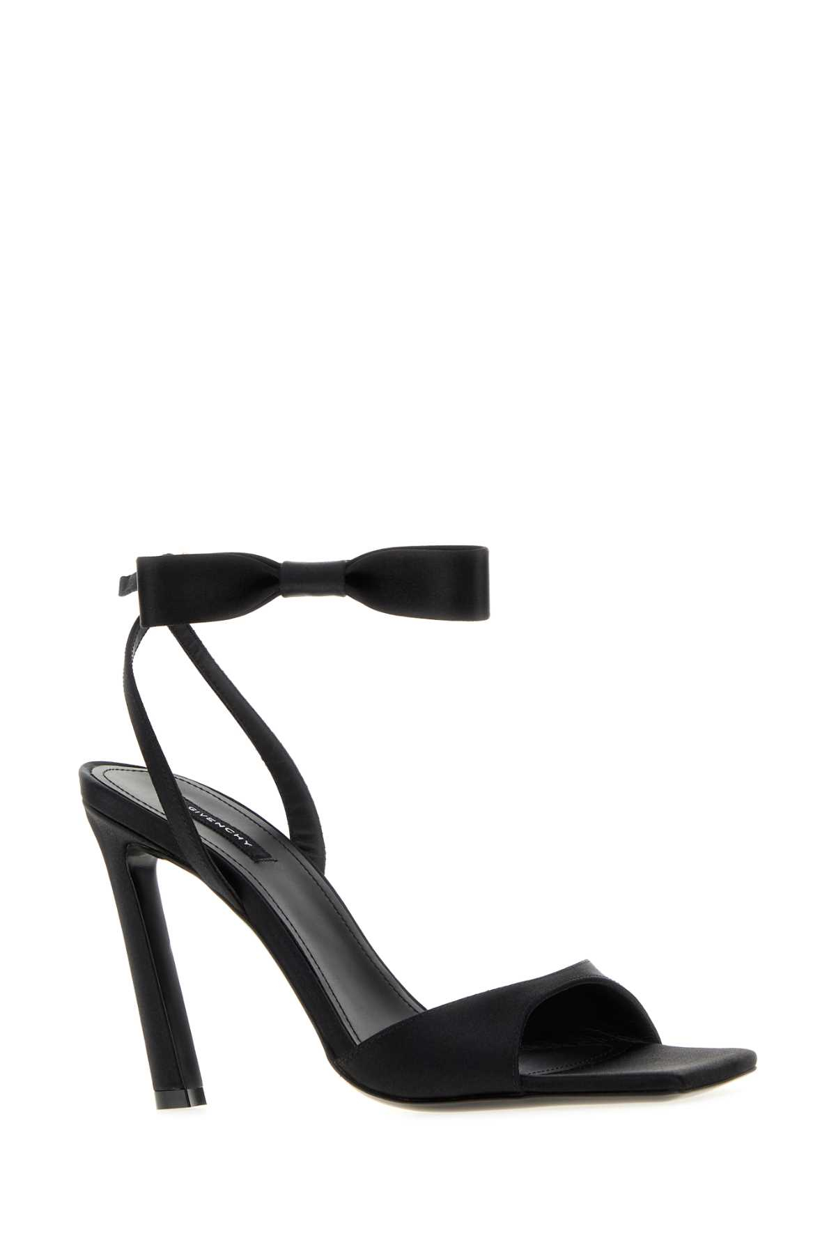 [Givenchy] Sandals FW26 BE30D0E2JU 001