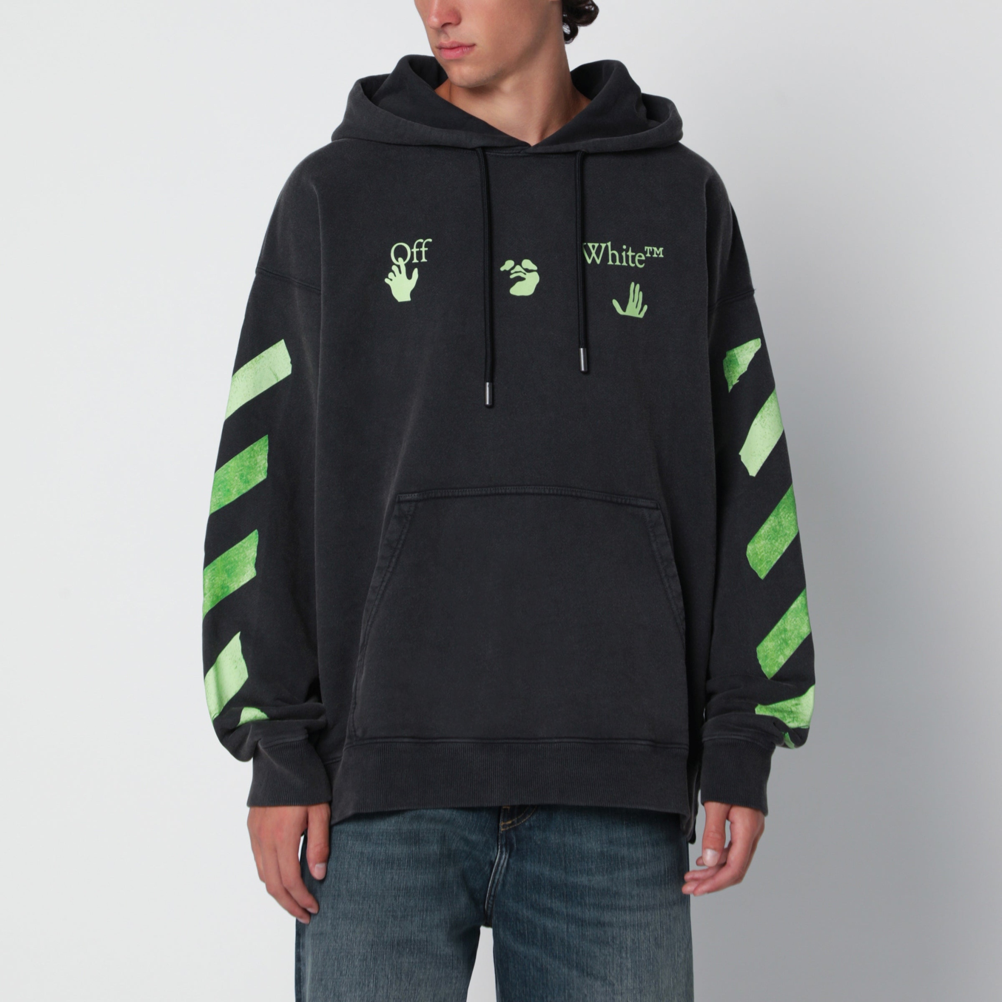 [Off-White] Sweatshirt FW26 OMBB085F26FLE00T