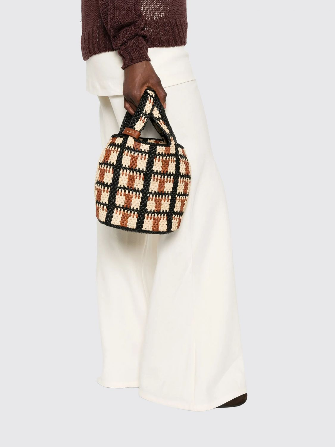[A.P.C.] Tote bag FW26 RAAAIF67078 BMC
