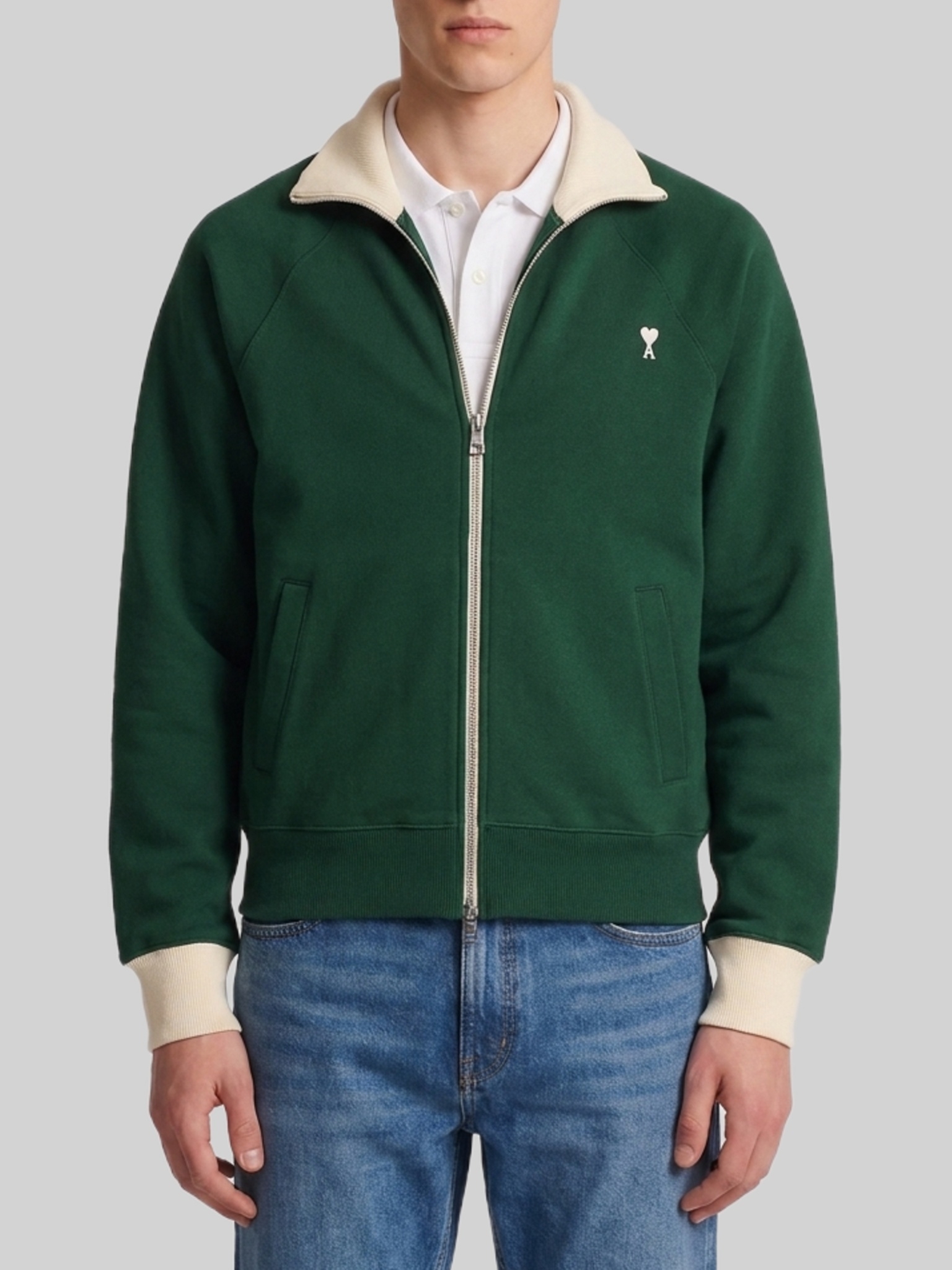 [Ami Paris] Sweatshirt FW26 USW796_JE0245_A244