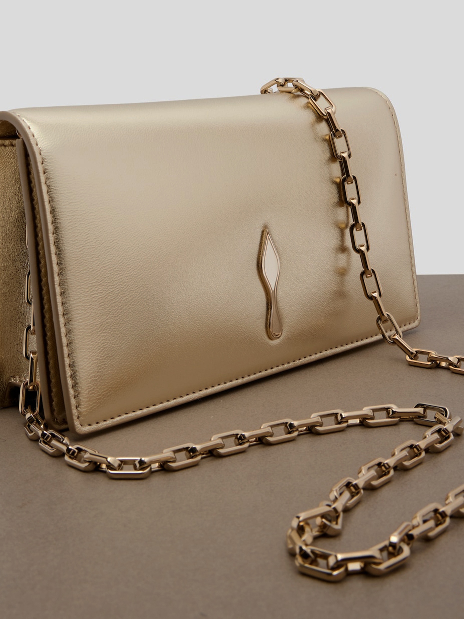 [Christian Louboutin] Clutch bag FW26 1265167__PL12