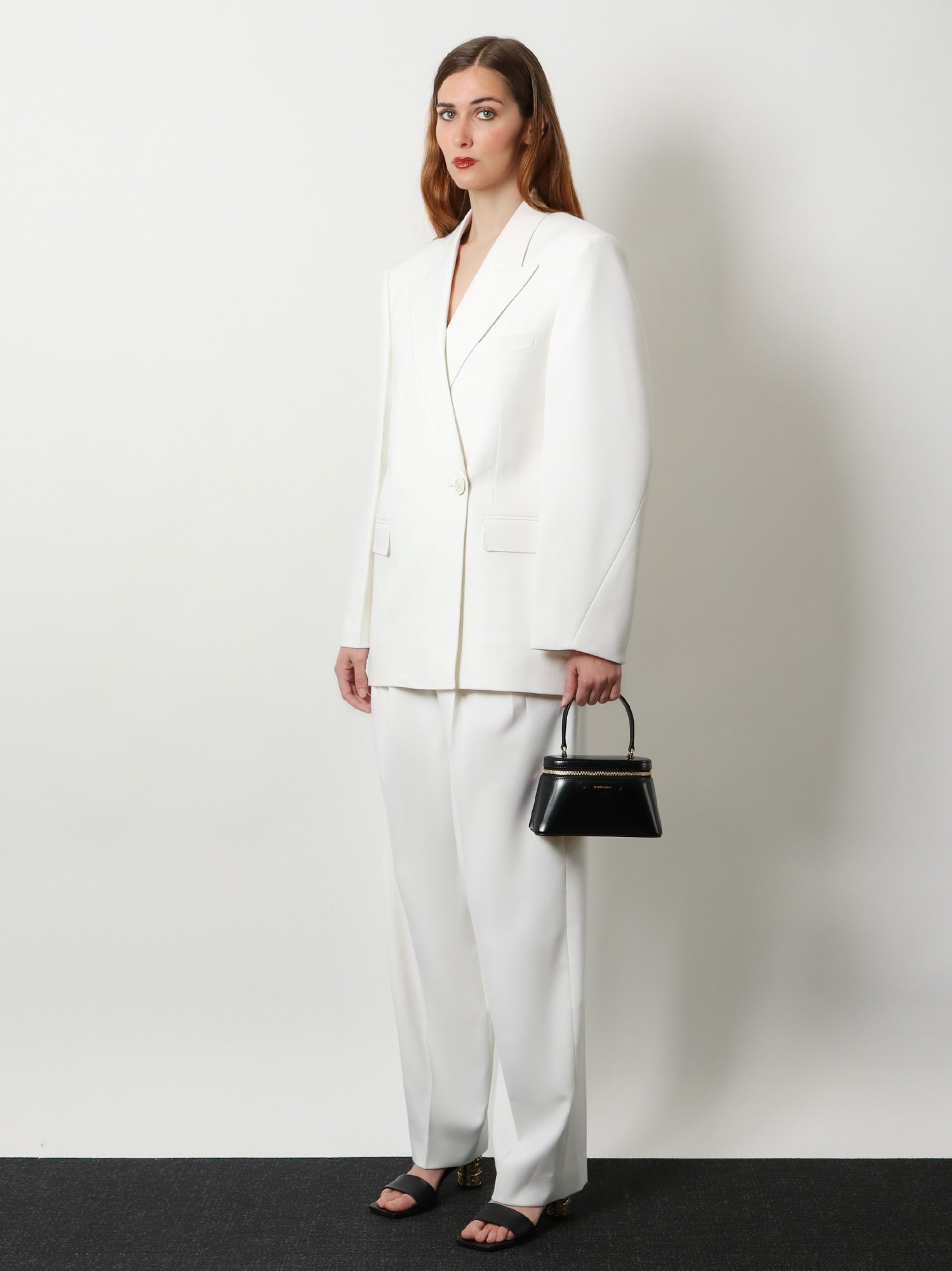 [Givenchy] Trousers SS26 BW51AH10Q0100