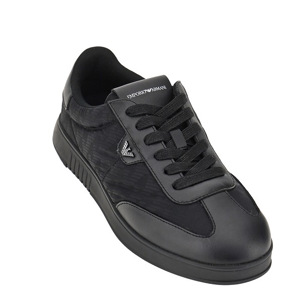 [Emporio Armani] Sneakers FW26 EM003062AF29544UC001-UC001