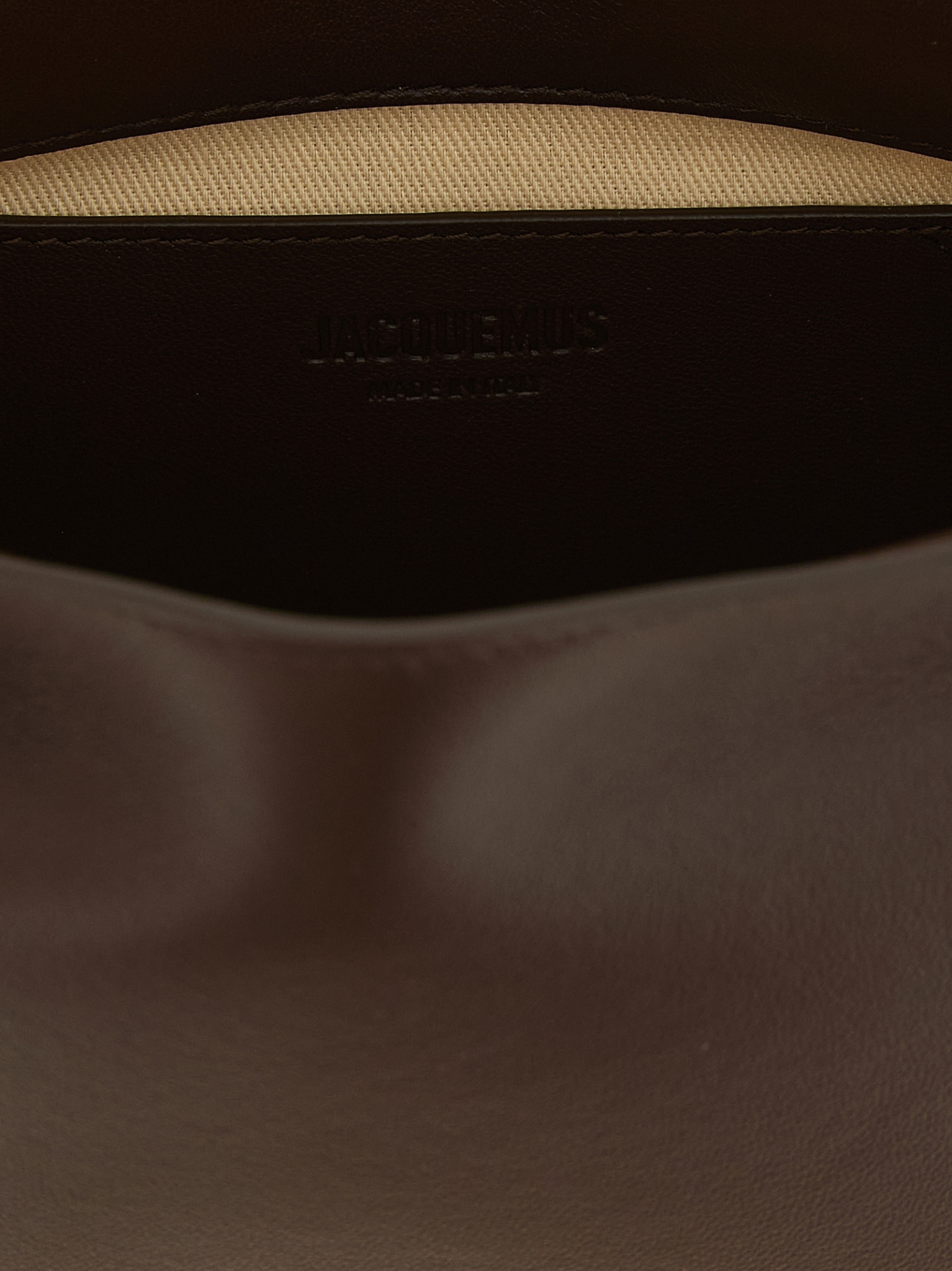 [JACQUEMUS] Clutch bag FW26 26HBAW00472AC27L14890