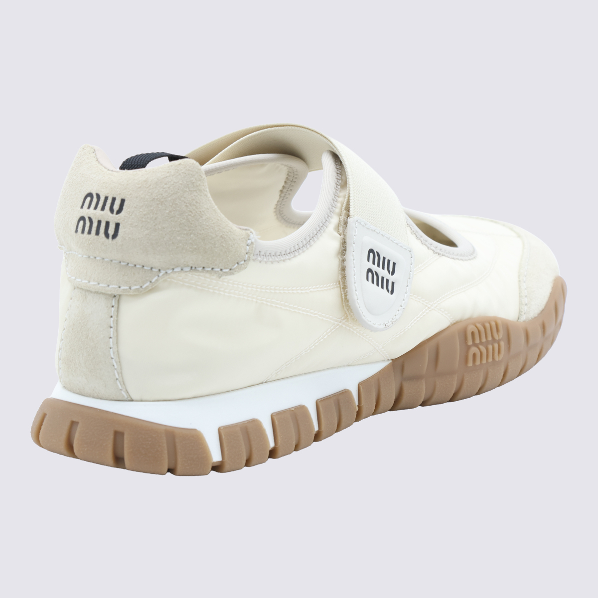 [Miu Miu] Sneakers FW26 5F416EF005D7CF0304