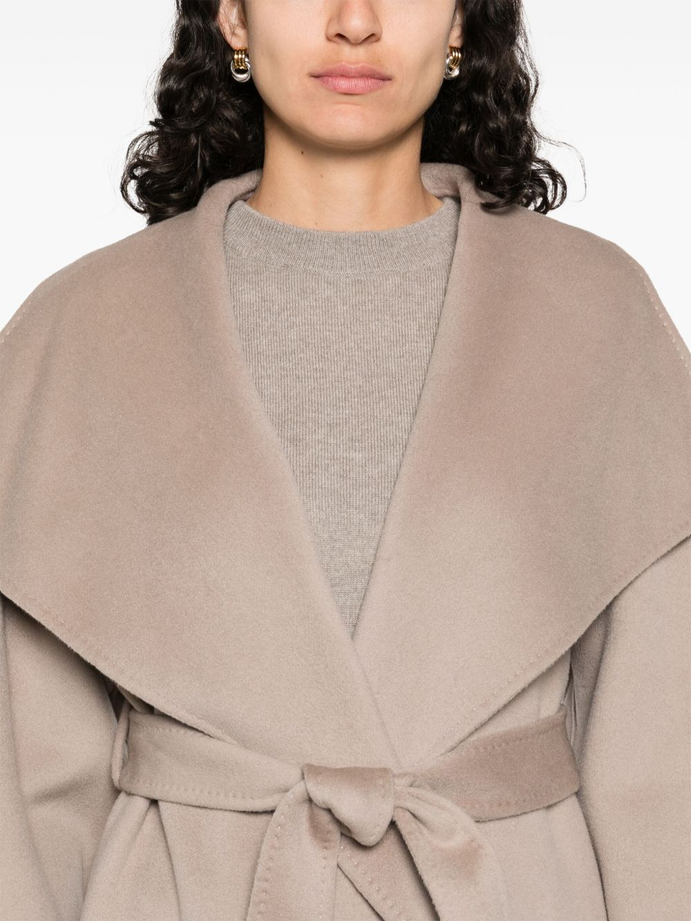 [SOFT GOAT] Coat FW26 FW25SFW102610072DARKSAND