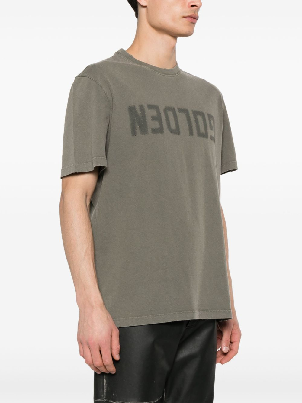 [Golden Goose] T-shirts Short Sleeve FW26 GMP01220P00067135479