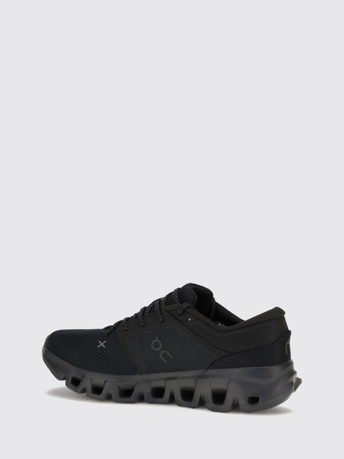 [ON RUNNING] Sneakers FW26 3MG30081043