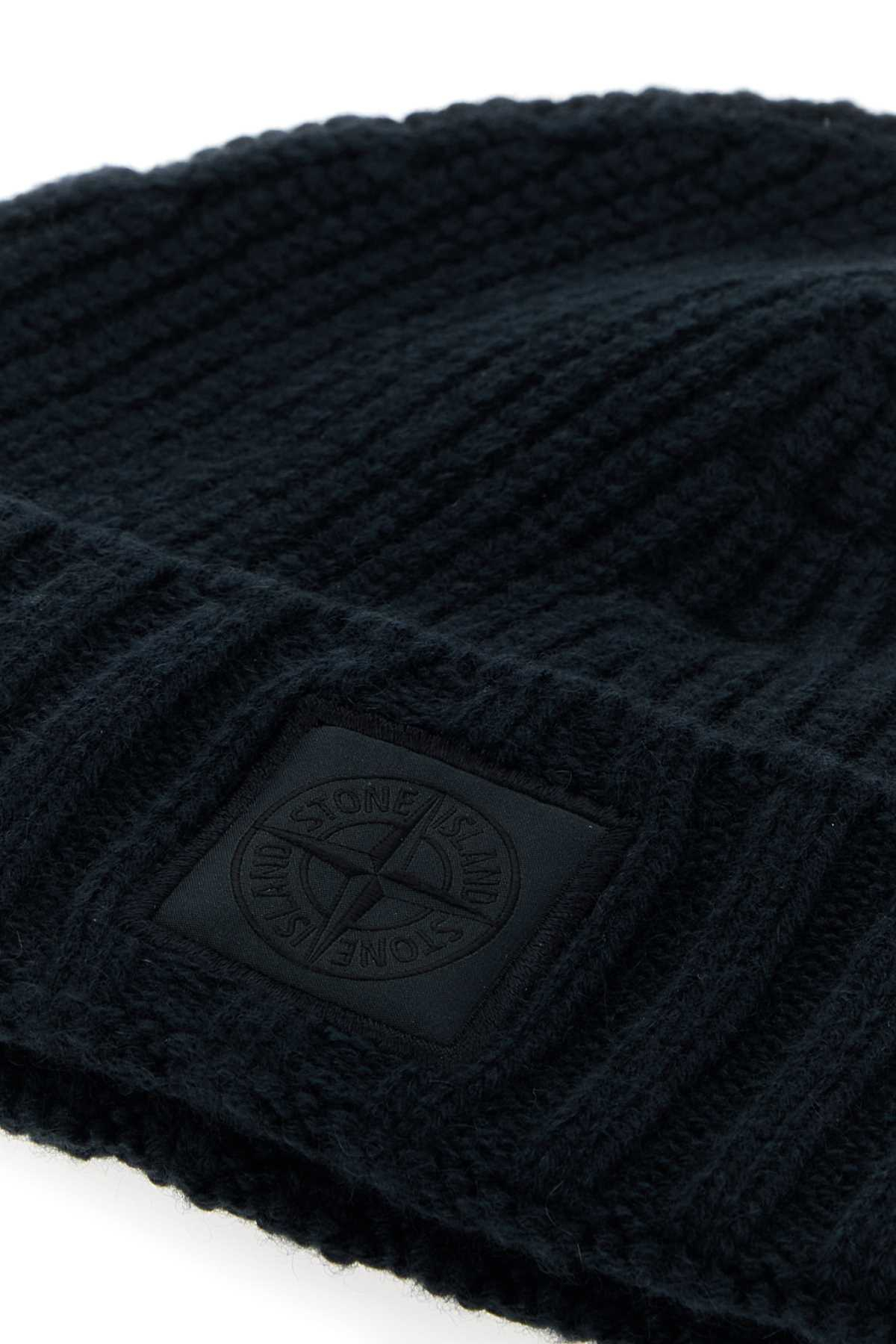 [Stone Island] Beanie FW26 L2S15N100006S01FF V0020