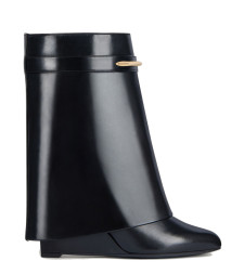 [Givenchy] Boots FW26 BE605LE1J7001