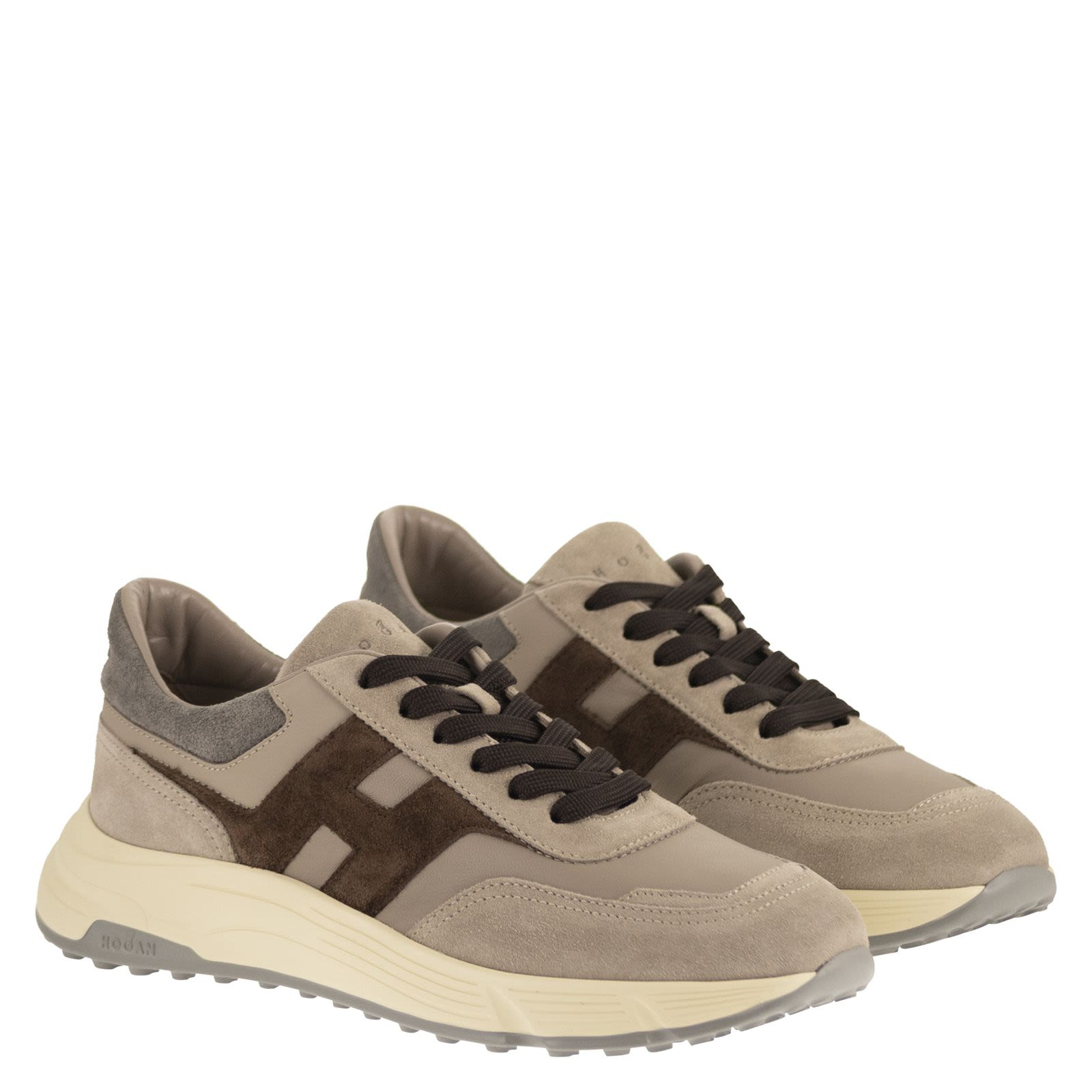 [Hogan] Sneakers FW26 HXM5630FR30UHC739S
