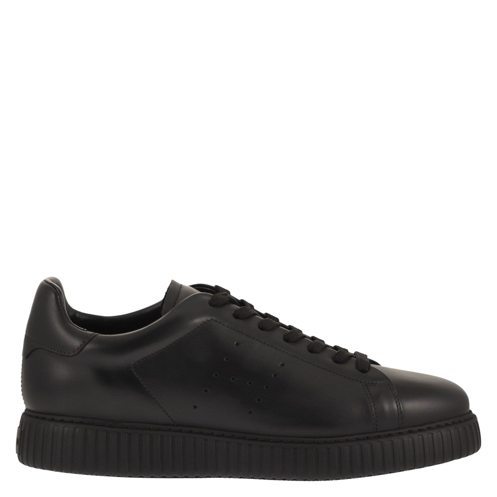 [Hogan] Sneakers FW26 HXM6770GF5FUDMB999