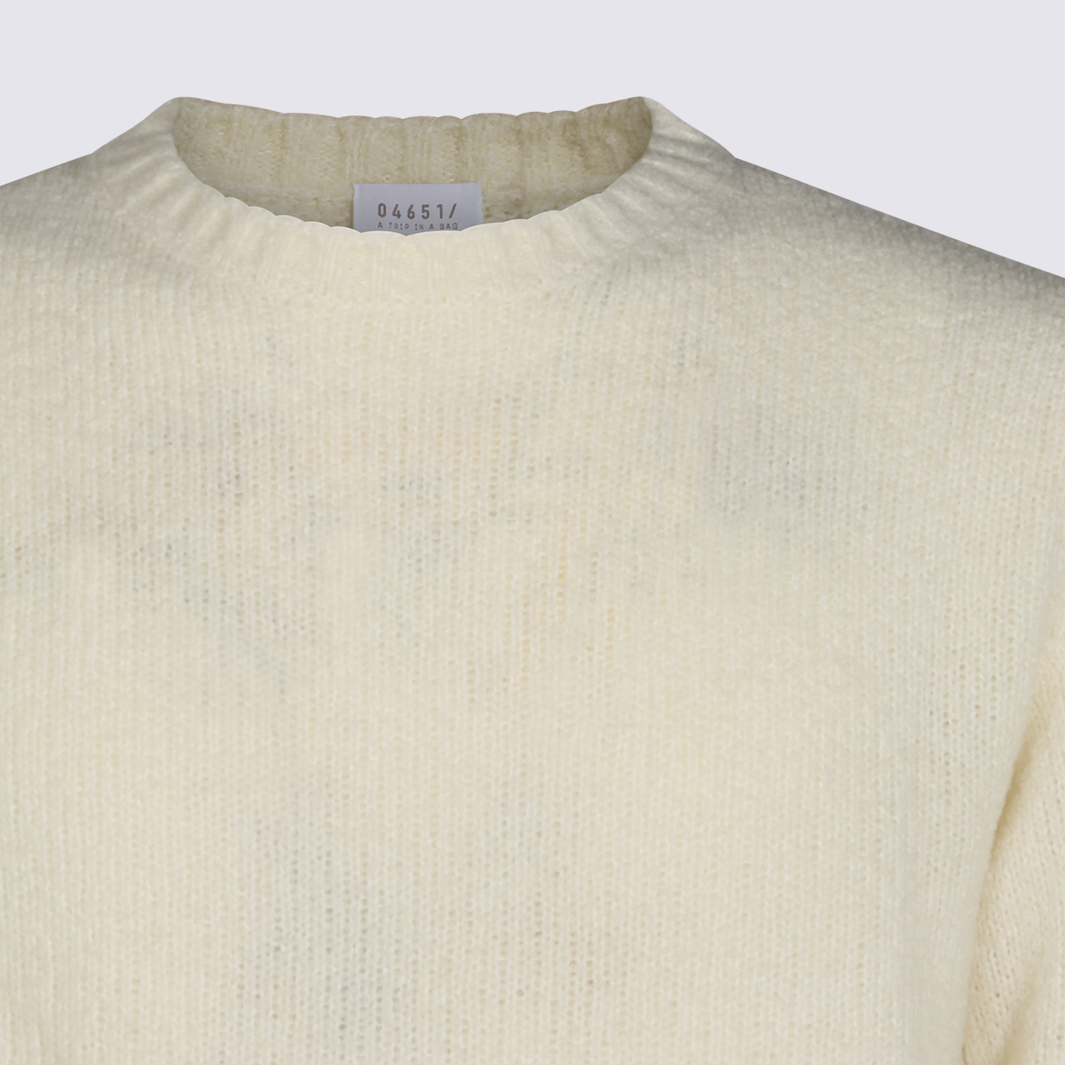[04651 / A TRIP IN A BAG] Knitwear FW26 3KN2602B22IVORY