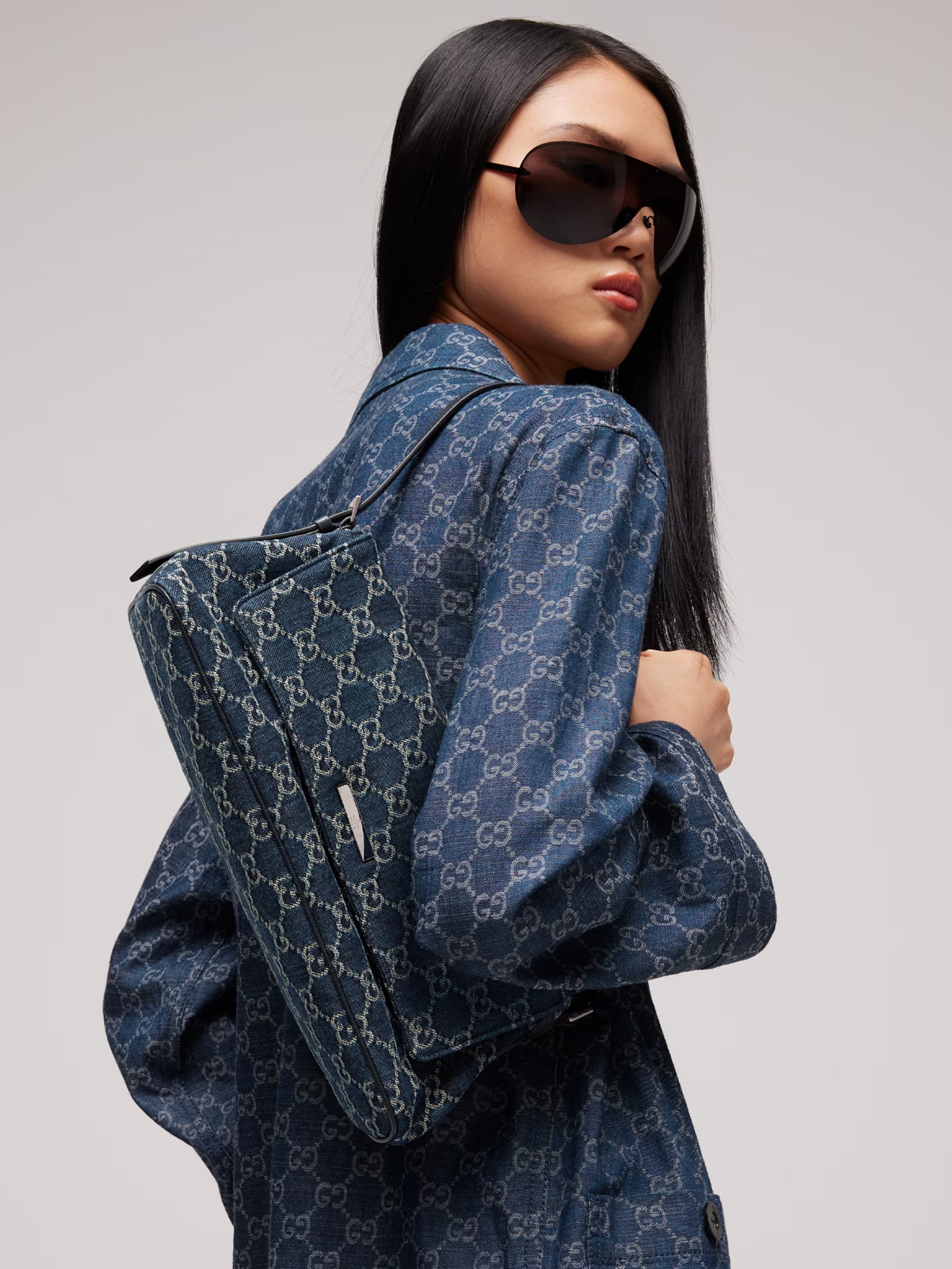 [Gucci] Shoulder bag FW26 874744FAF8V4042