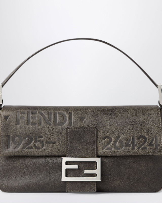 [Fendi] Shoulder bag FW26 8BR850B1FY