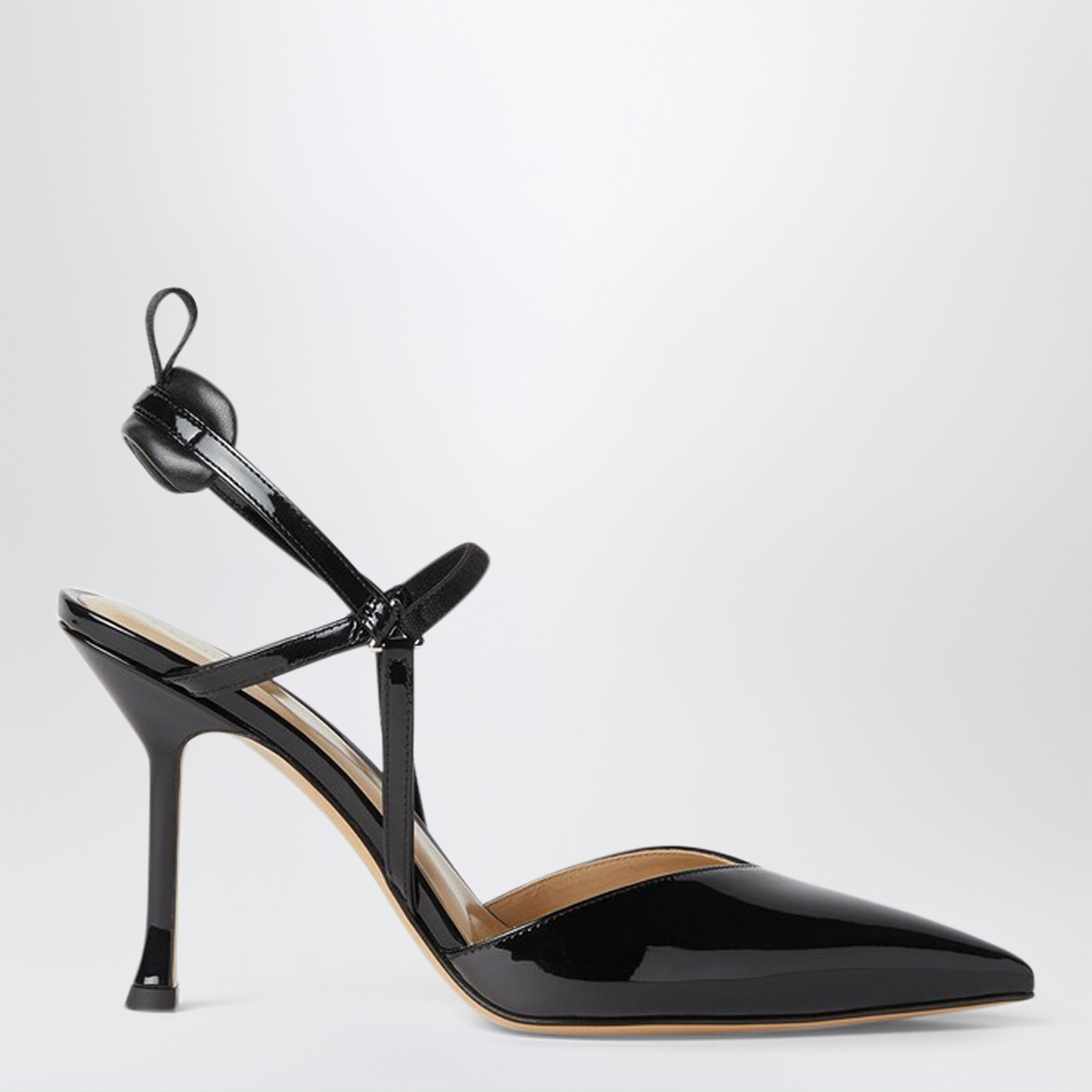 [Fendi] Slingback FW26 8J9096NEH
