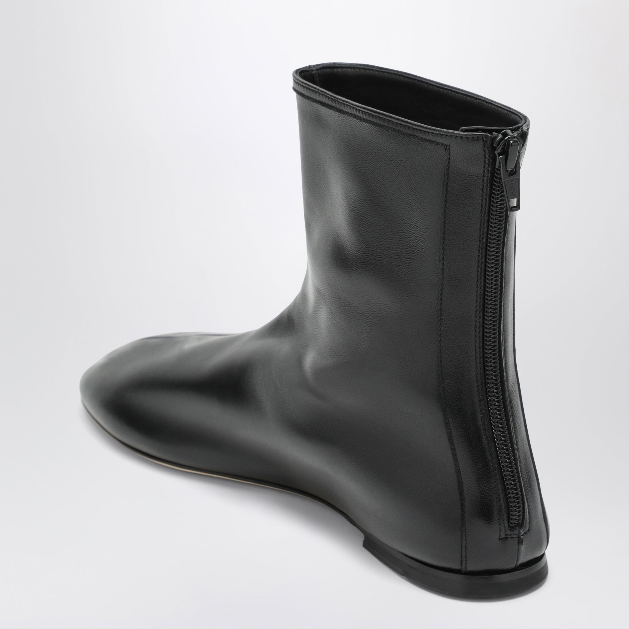 [Dear Frances] Boots FW26 BALB01LE