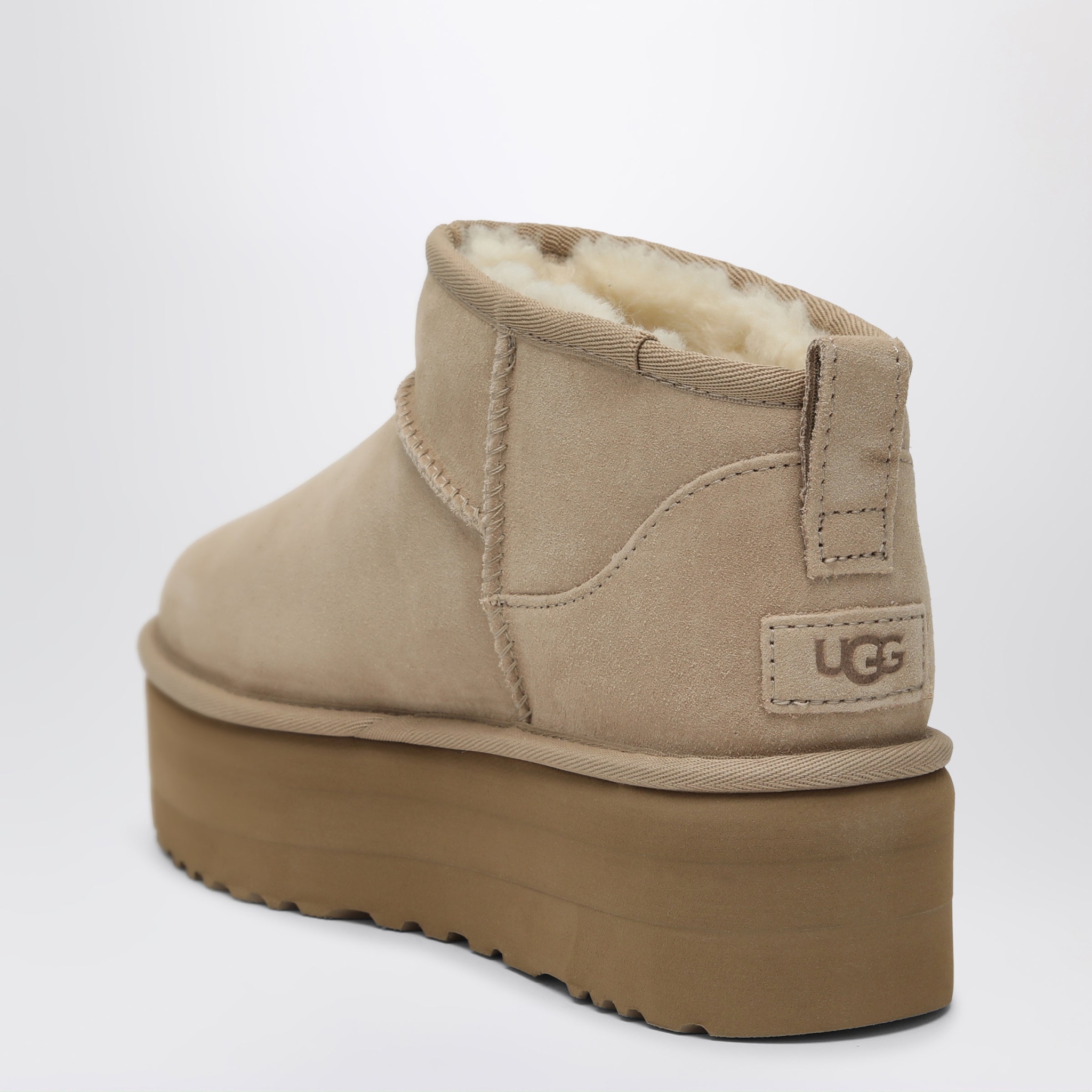 [UGG] Boots FW26 1135092SUE