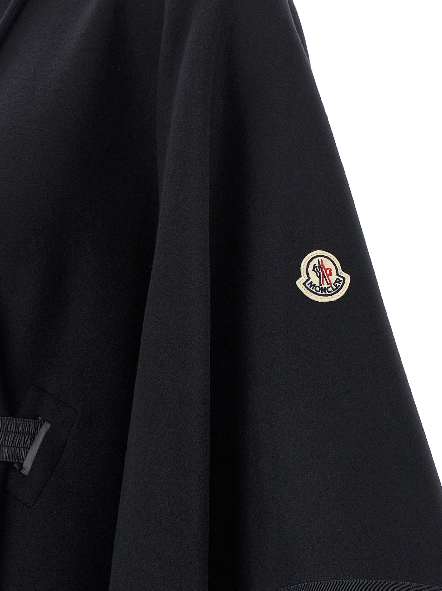 [Moncler] Cape FW26 L20933G00019599DP778