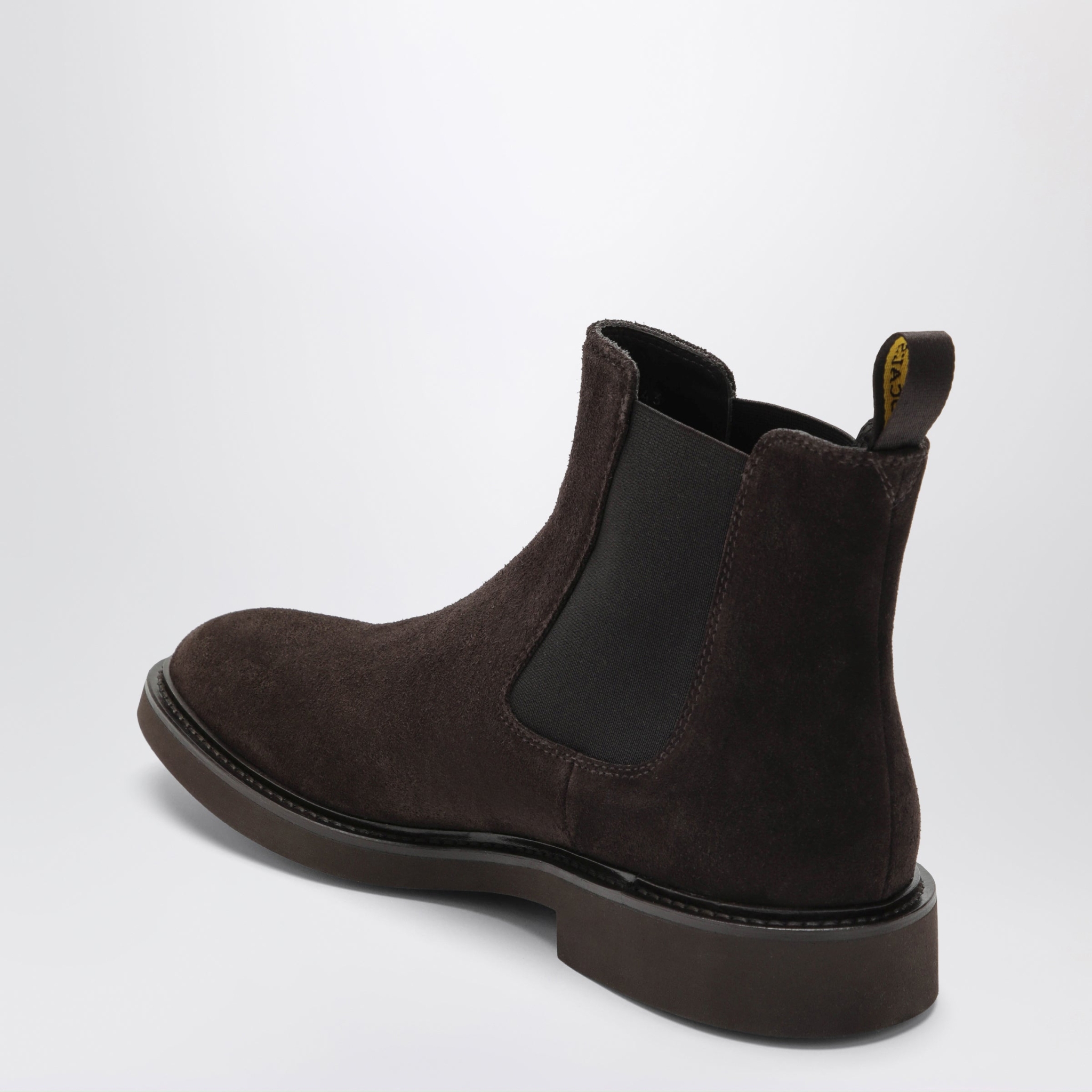 [Doucal's] Boots FW26 DU1343GENOUF009