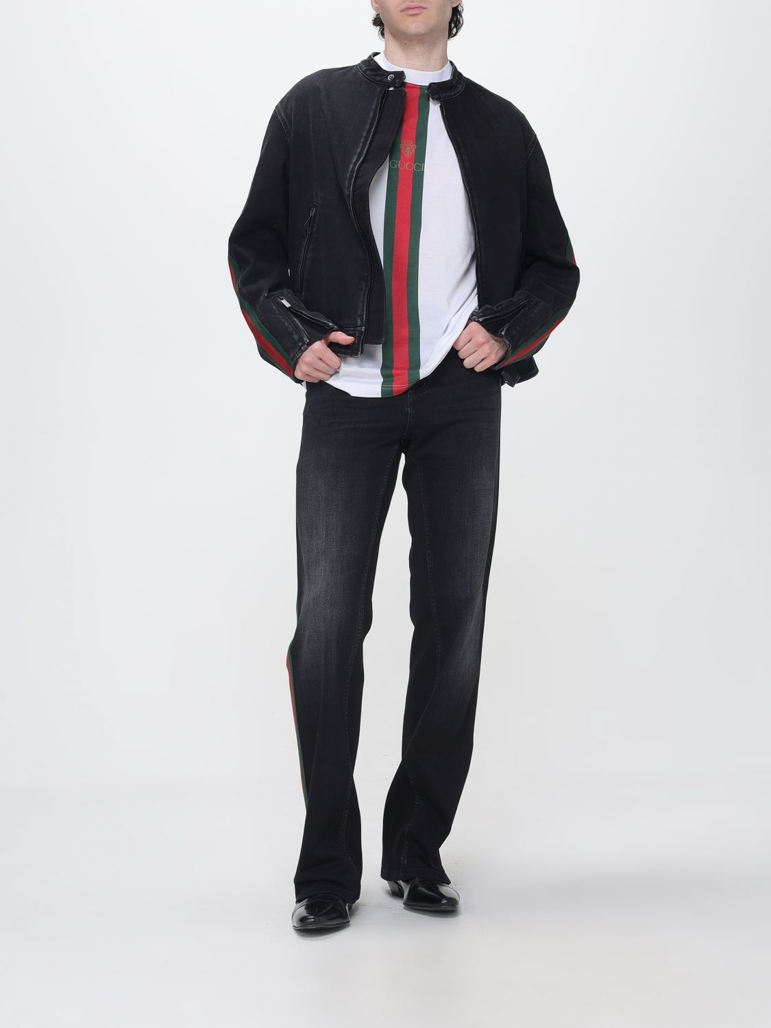 [Gucci] T-shirts Short Sleeve FW26 864626XJHYA 9066