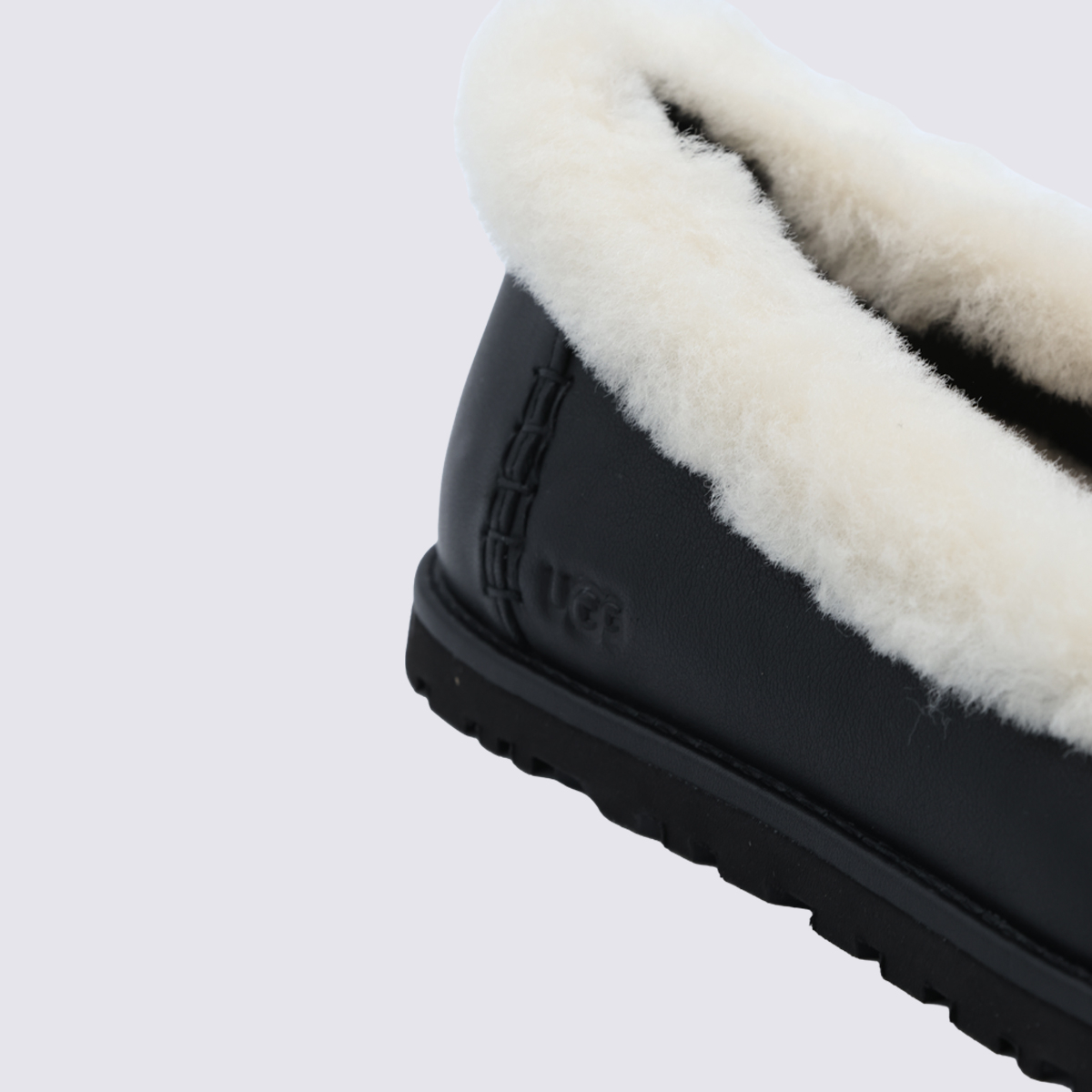 [UGG] Flat shoes FW26 1178450BLK