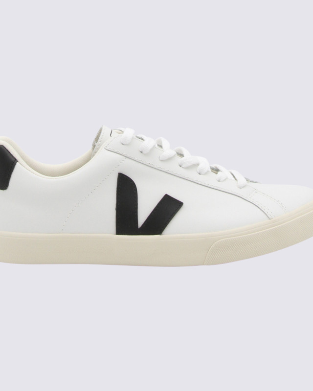 [Veja] Sneakers FW26 EO0200005B