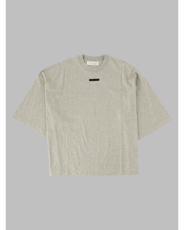 [Fear Of God Essentials] T-shirts Short Sleeve SS26 RW00266_SEALHEATHR