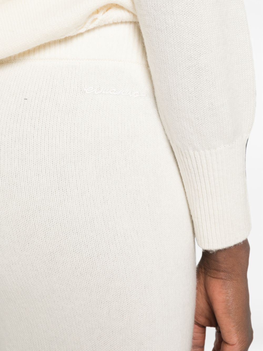 [ERMANNO FIRENZE] Trousers FW26 D49EP033E58MF333