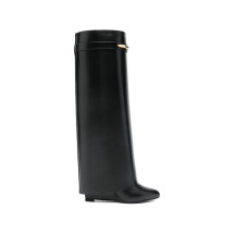 [Givenchy] Ankle Boots FW26 BE703XE1J7001