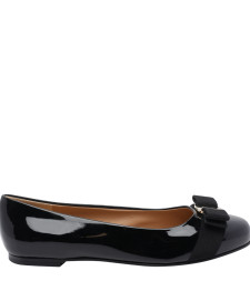 [Salvatore Ferragamo] Flat shoes FW26 78203601J070NERO/BISCOTTO