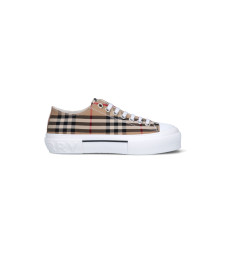 [Burberry] Sneakers FW26 8049745A7028