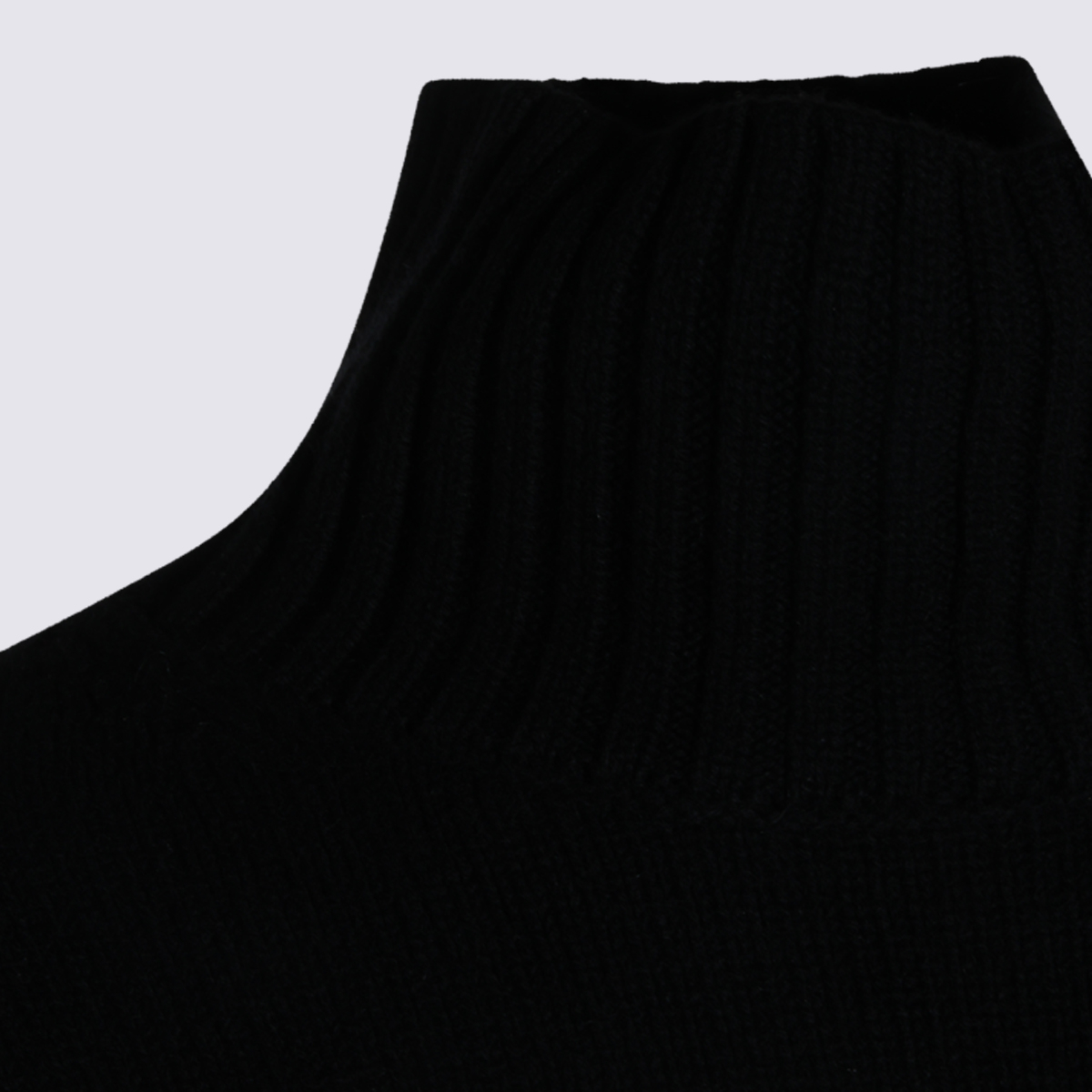 [Lisa Yang] Knitwear FW26 3026421BL