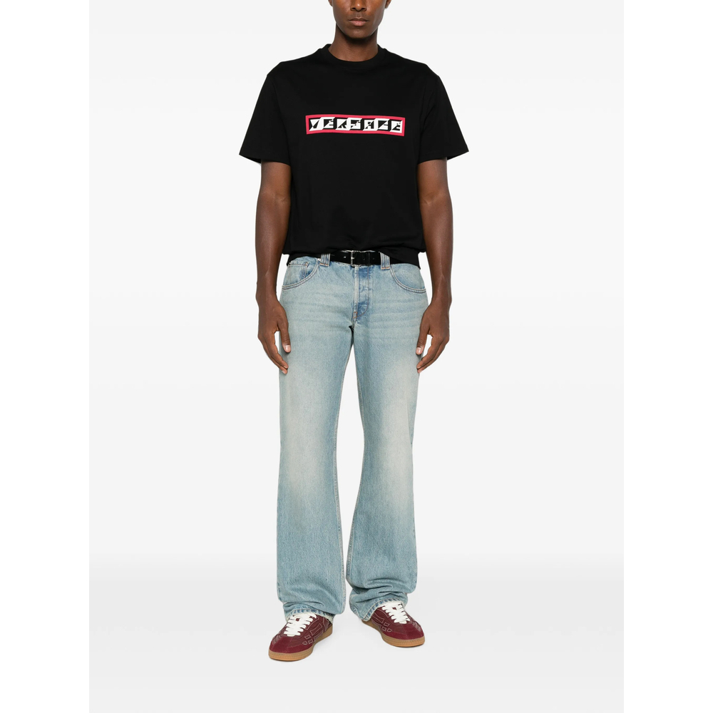 [Versace] T-shirts Short Sleeve FW26 1A19243 1026969 1B000
