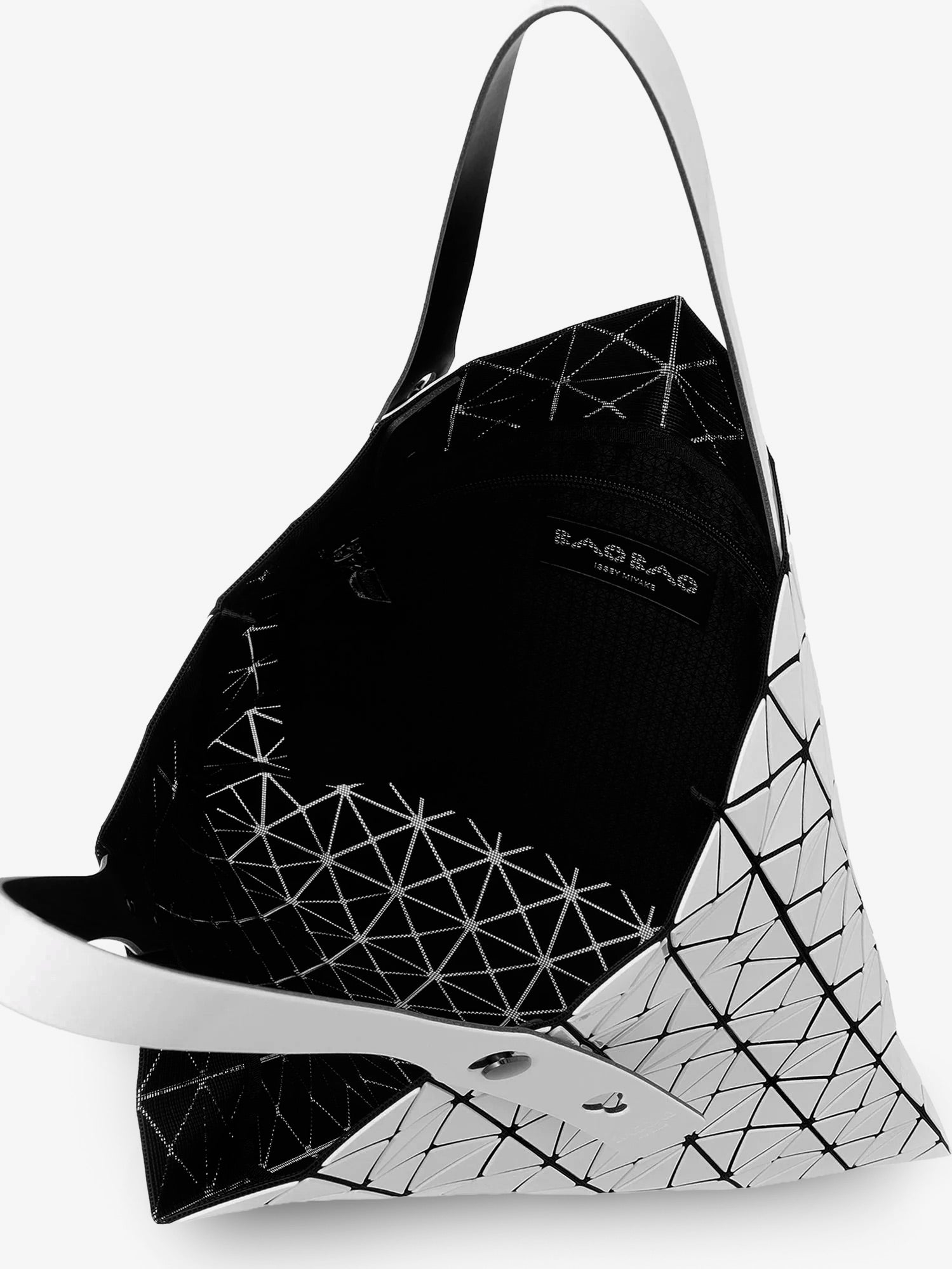 [Bao Bao Issey Miyake] Shoulder bag FW26 BB68AG04391