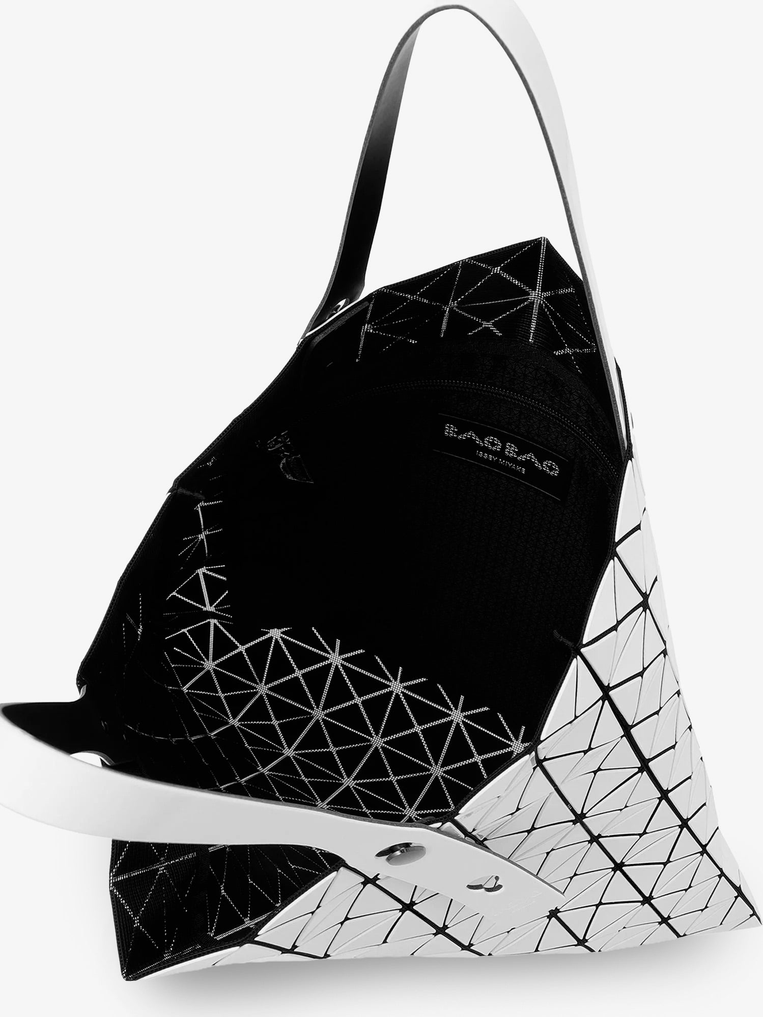 [Bao Bao Issey Miyake] Shoulder bag FW26 BB68AG04301