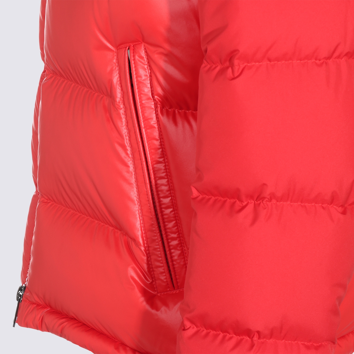 [Moncler] Down Jacket FW26 L20911A00138597YX45D