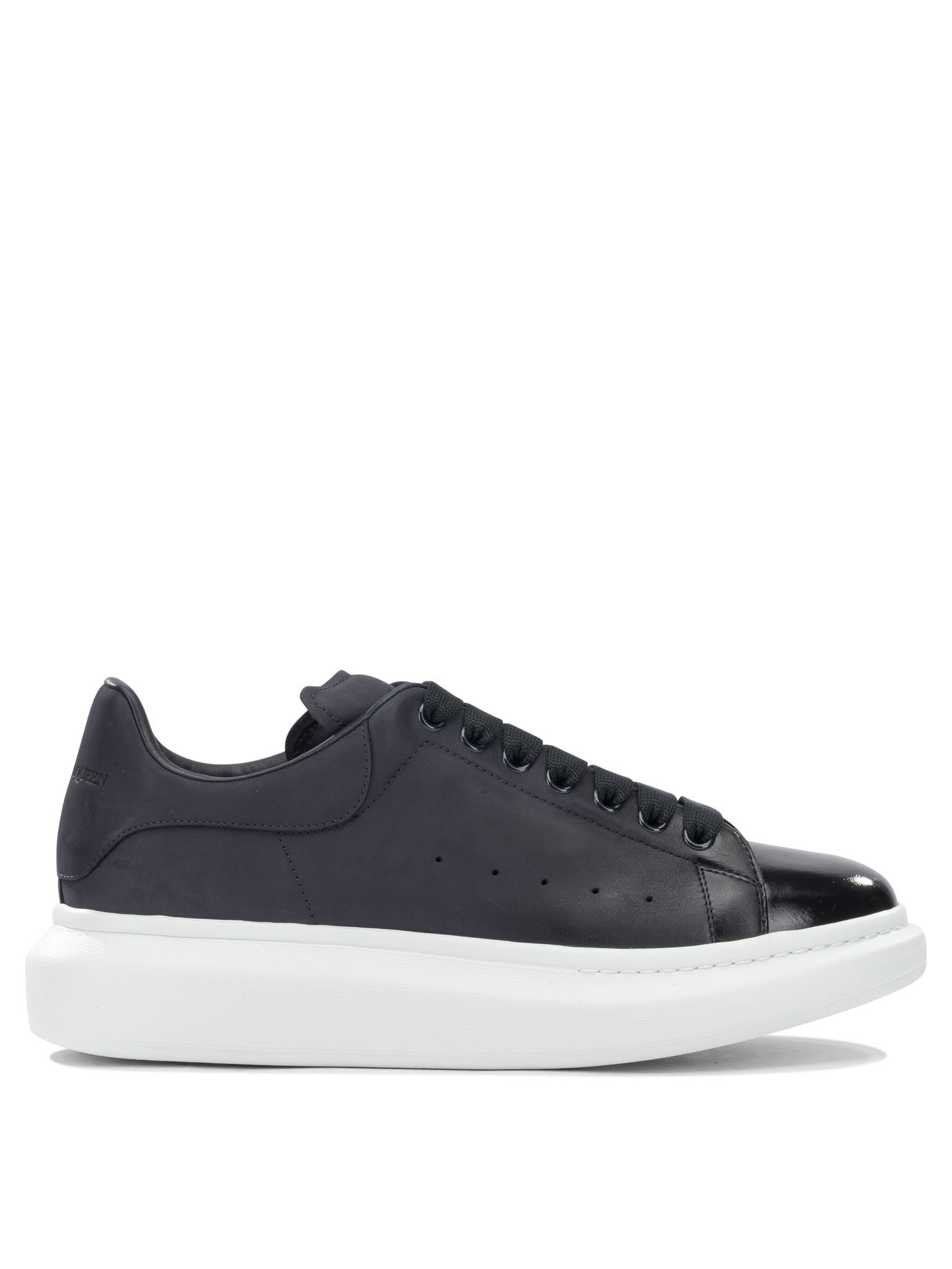 [McQueen] Sneakers FW26 553680WIAKR4008