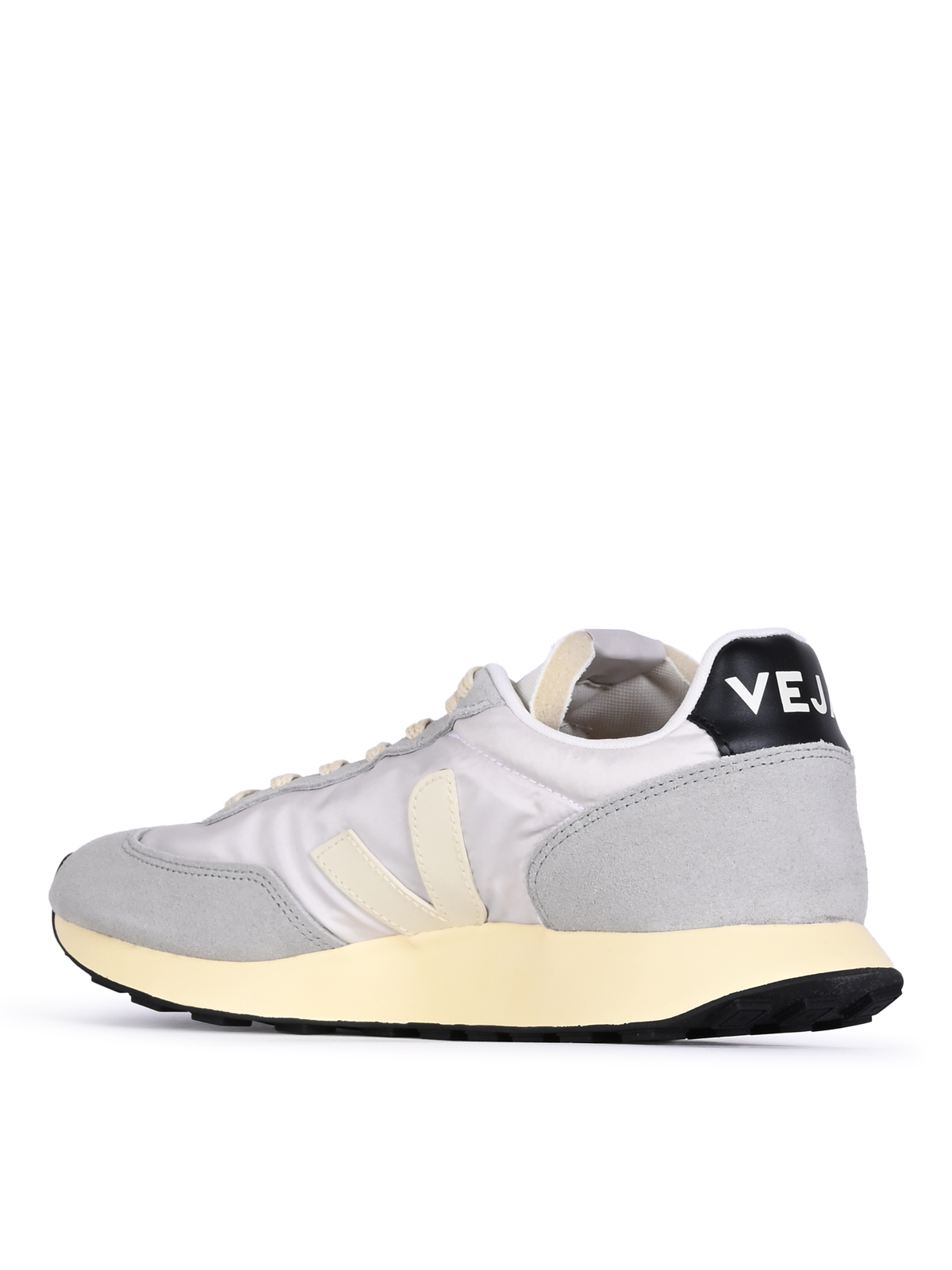 [Veja] Sneakers FW26 RW3421568B