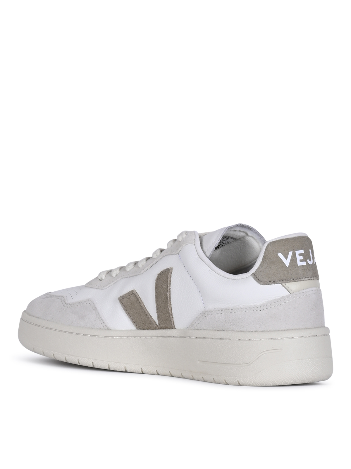 [Veja] Sneakers FW26 VD2020909B