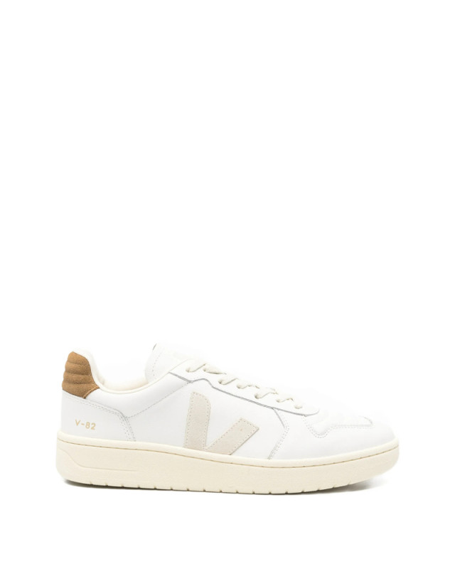 [Veja] Sneakers SS26 VF3321447  WHPIE