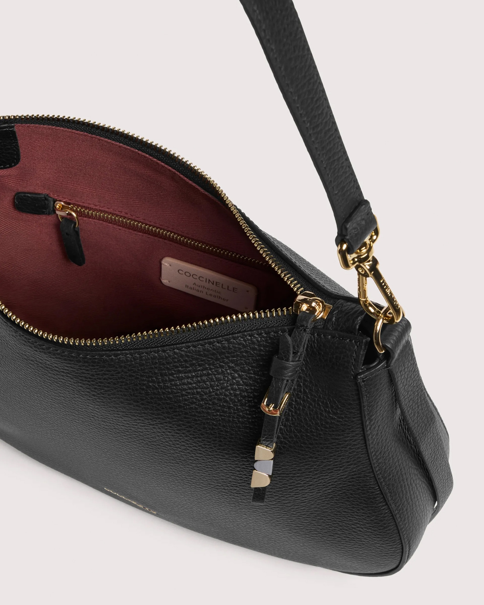 [Coccinelle] Shoulder bag FW26 E1U45130201001