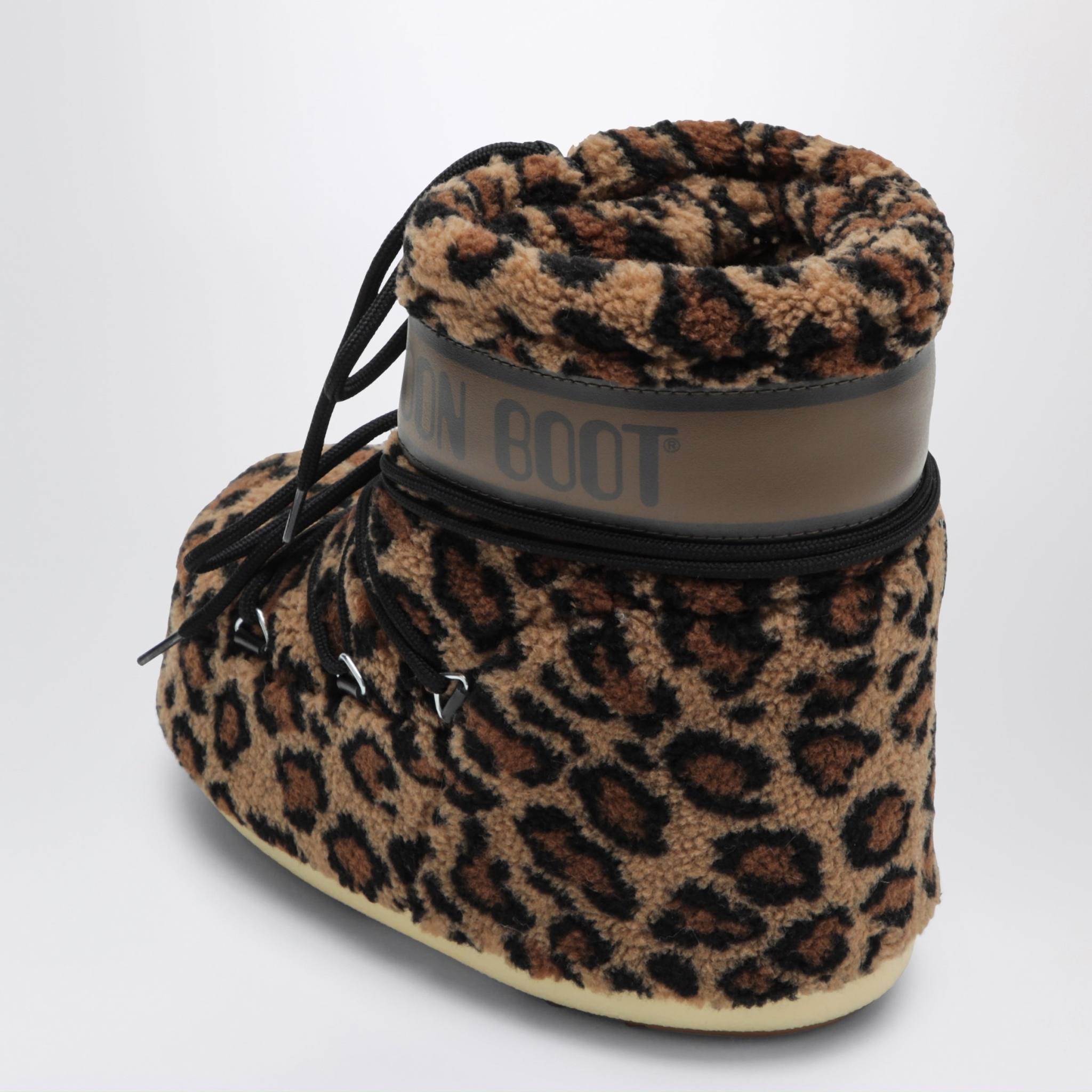 [Moon Boot] Ankle Boots FW26 80D1409960PL