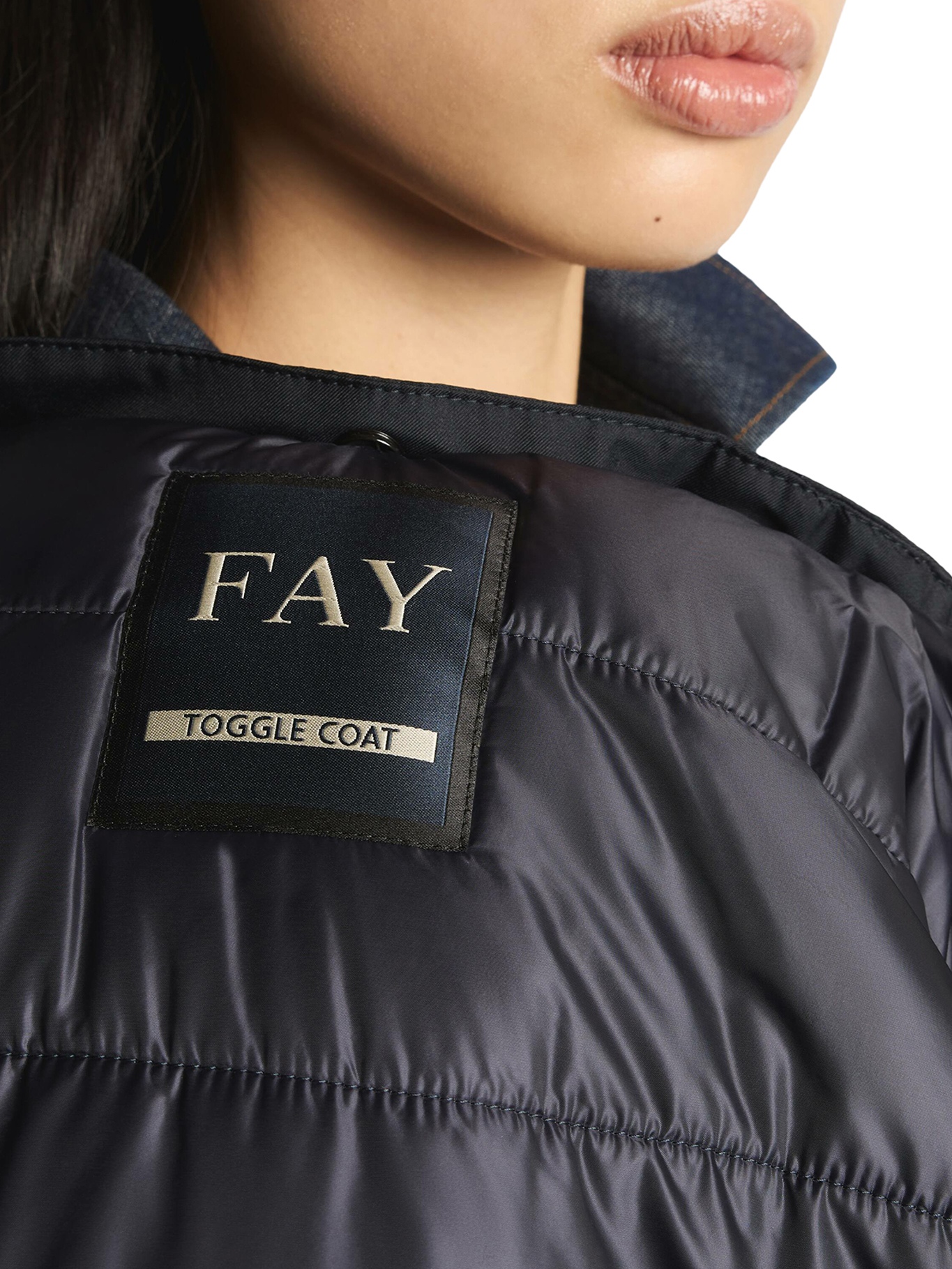 [FAY ARCHIVE ] Down jacket FW26 NAW59533830ZXEU808U808 BLUE DENIM