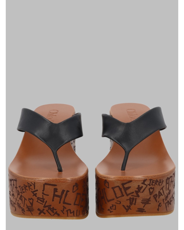 [Chloe] Flat shoes FW26 26A20HLU_001